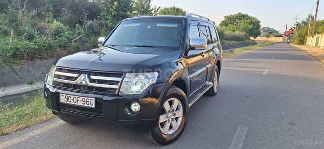 Mitsubishi Pajero-2