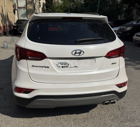 Hyundai Santa Fe-3