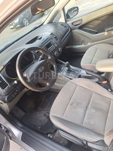 Kia Forte-3