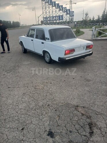 LADA (VAZ) 2107-10