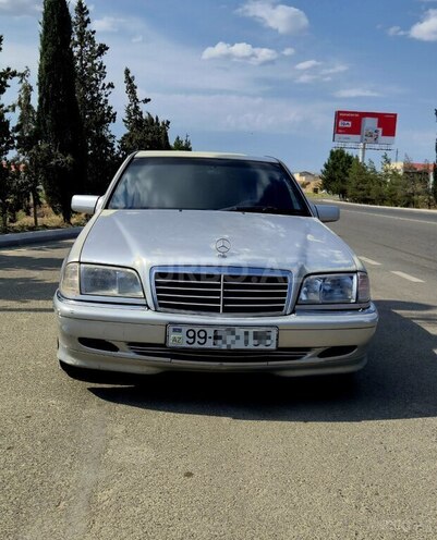 Mercedes C 180-1