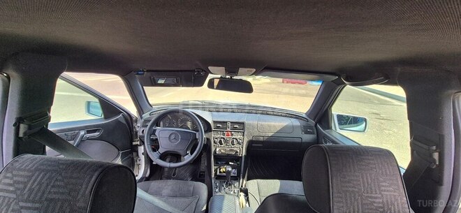 Mercedes C 180-6