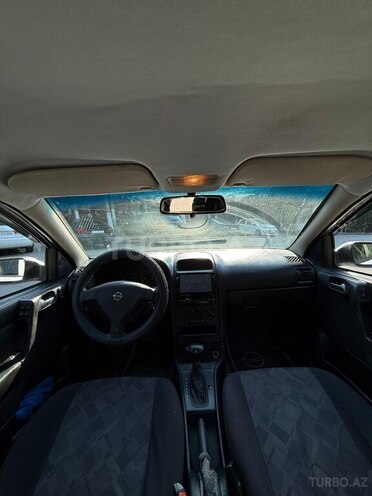 Opel Astra-8