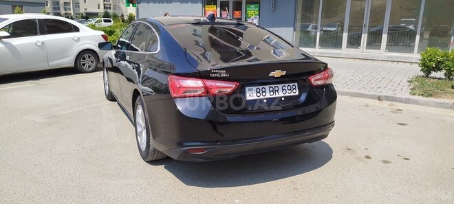 Chevrolet Malibu-5