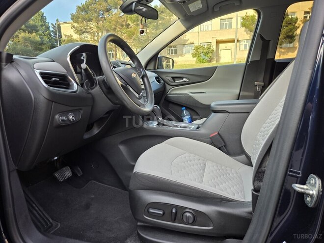 Chevrolet Equinox-7