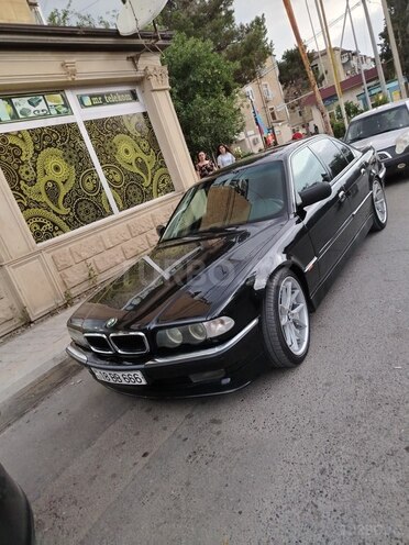 BMW 728-1