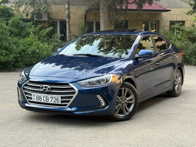 Hyundai Elantra-5