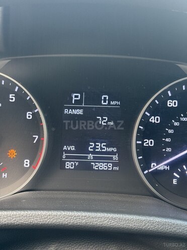 Hyundai Elantra-6