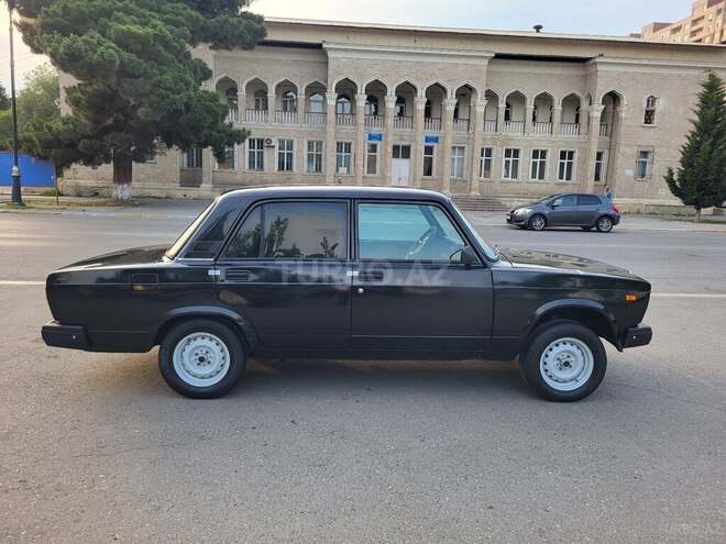 LADA (VAZ) 2107-3