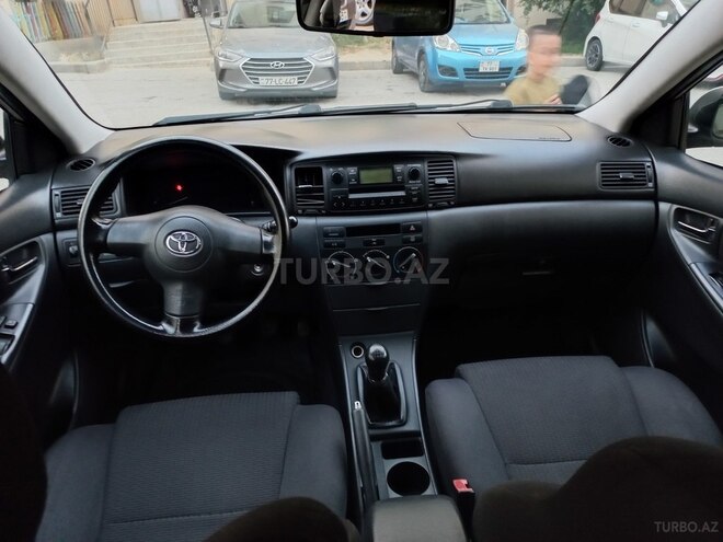 Toyota Corolla-4