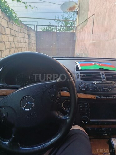 Mercedes E 200-6
