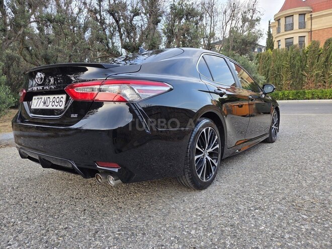 Toyota Camry-7