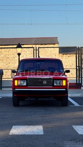 LADA (VAZ) 2107-1