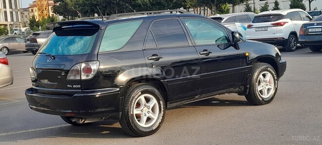 Lexus RX 300-4