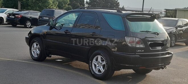 Lexus RX 300-6