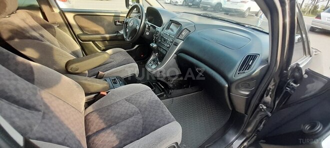 Lexus RX 300-10