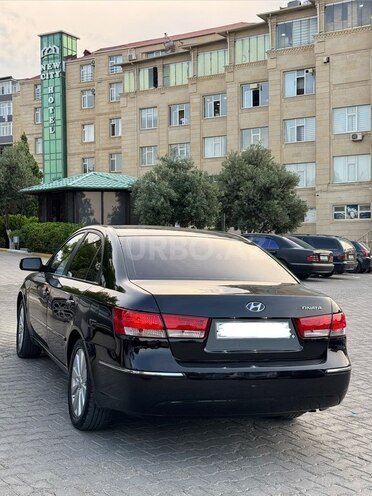Hyundai Sonata-2