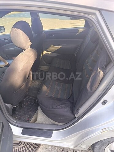 Toyota Prius-5