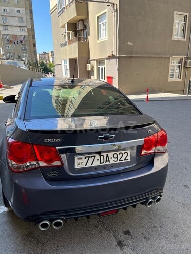 Chevrolet Cruze-5