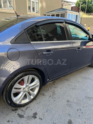 Chevrolet Cruze-9