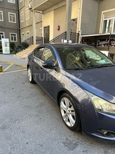 Chevrolet Cruze-4