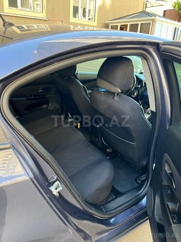 Chevrolet Cruze-6