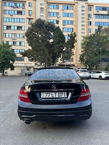 Mercedes C 250-4