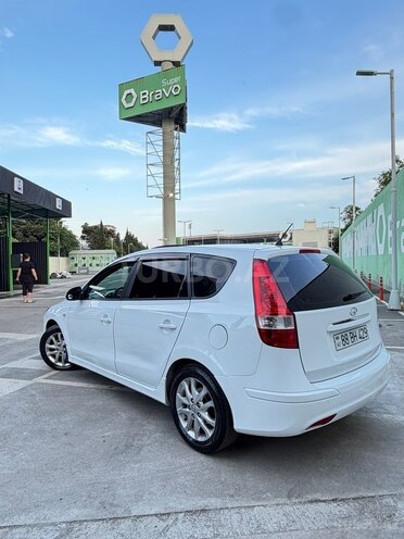 Hyundai i30-3