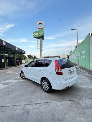 Hyundai i30-2