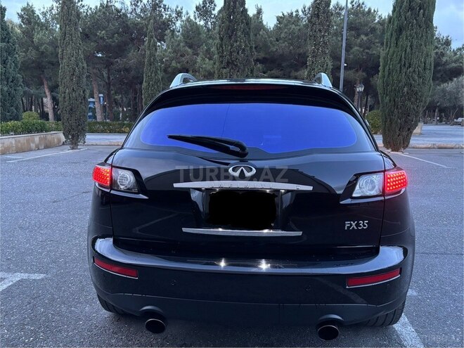 Infiniti FX35-2