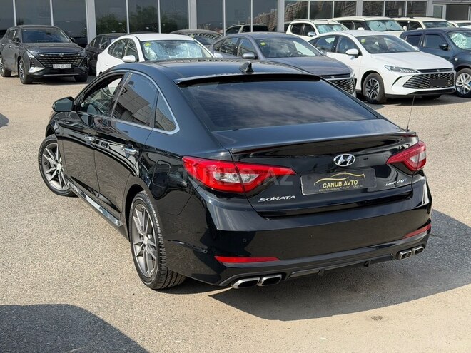 Hyundai Sonata-6