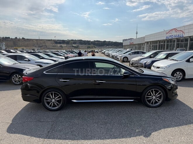 Hyundai Sonata-5