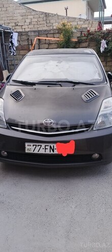 Toyota Prius-1