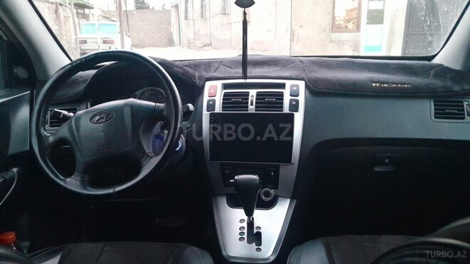 Hyundai Tucson-12