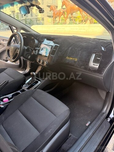 Kia Forte-12