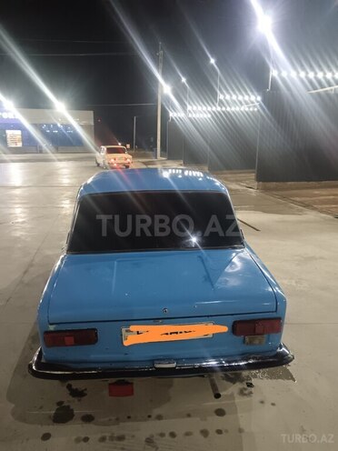 LADA (VAZ) 21011-2