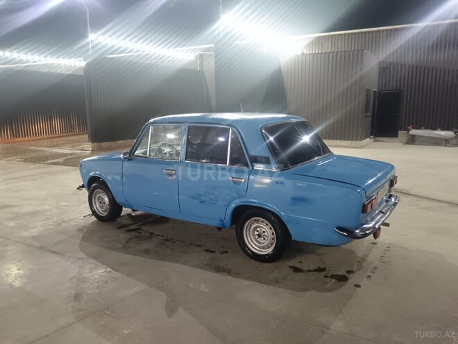 LADA (VAZ) 21011-5