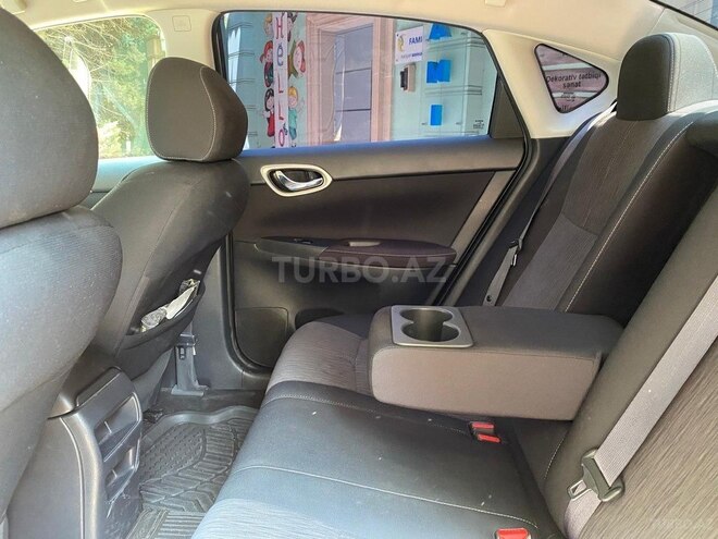 Nissan Sentra-7