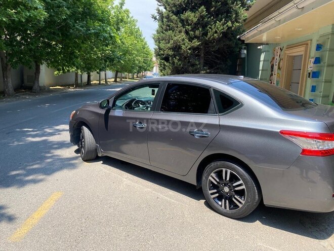 Nissan Sentra-6