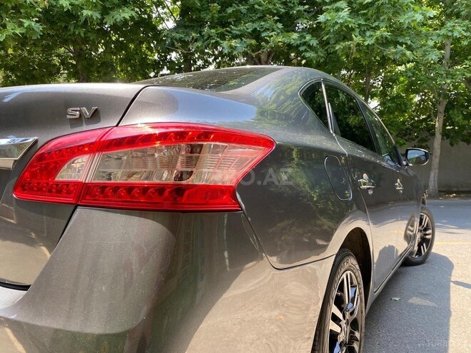Nissan Sentra-10