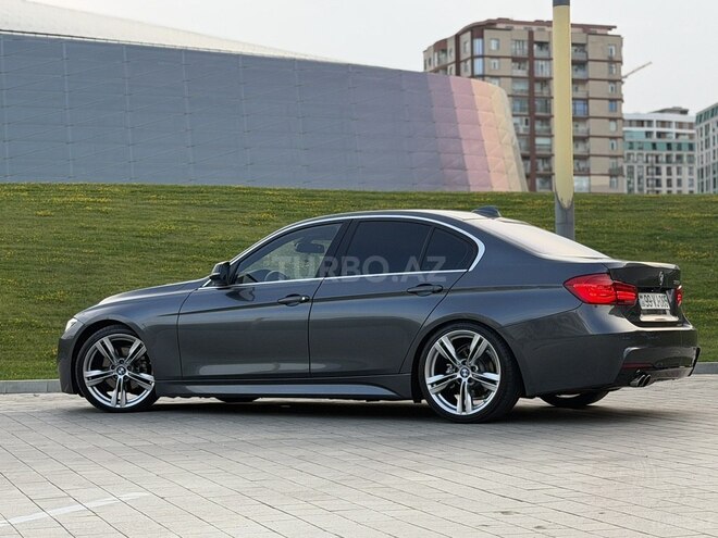 BMW 330-9