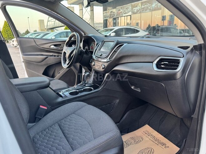 Chevrolet Equinox-13
