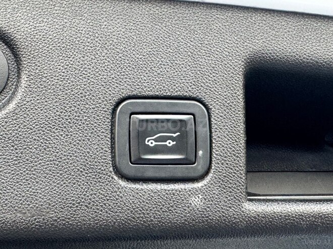 Chevrolet Equinox-19