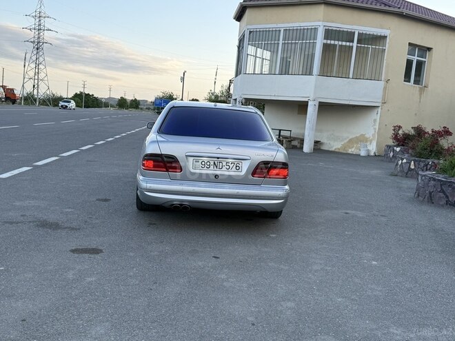Mercedes E 430-16