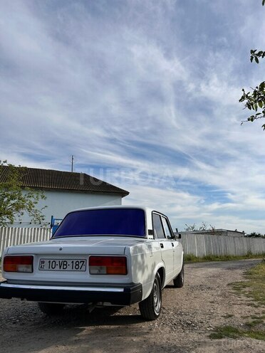 LADA (VAZ) 2107-5