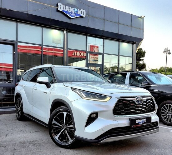 Toyota Highlander-2