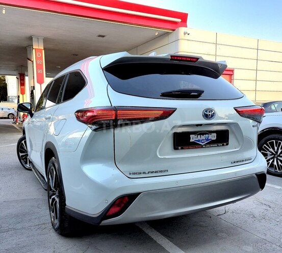 Toyota Highlander-7