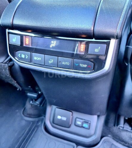 Toyota Highlander-42