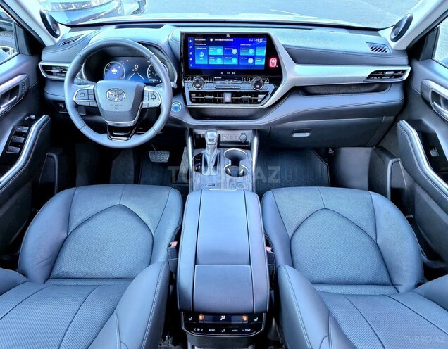 Toyota Highlander-21