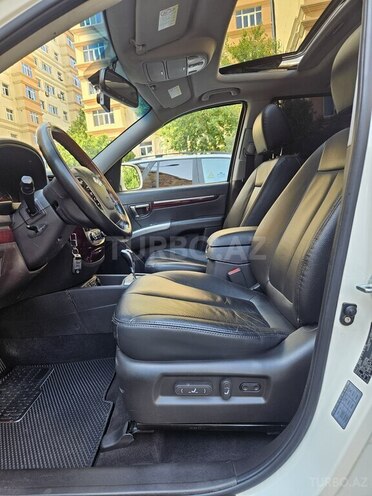 Hyundai Santa Fe-9